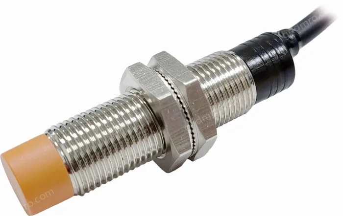 DCW12F04P/BD3Y2-1 PNP N.C. DC12-24V